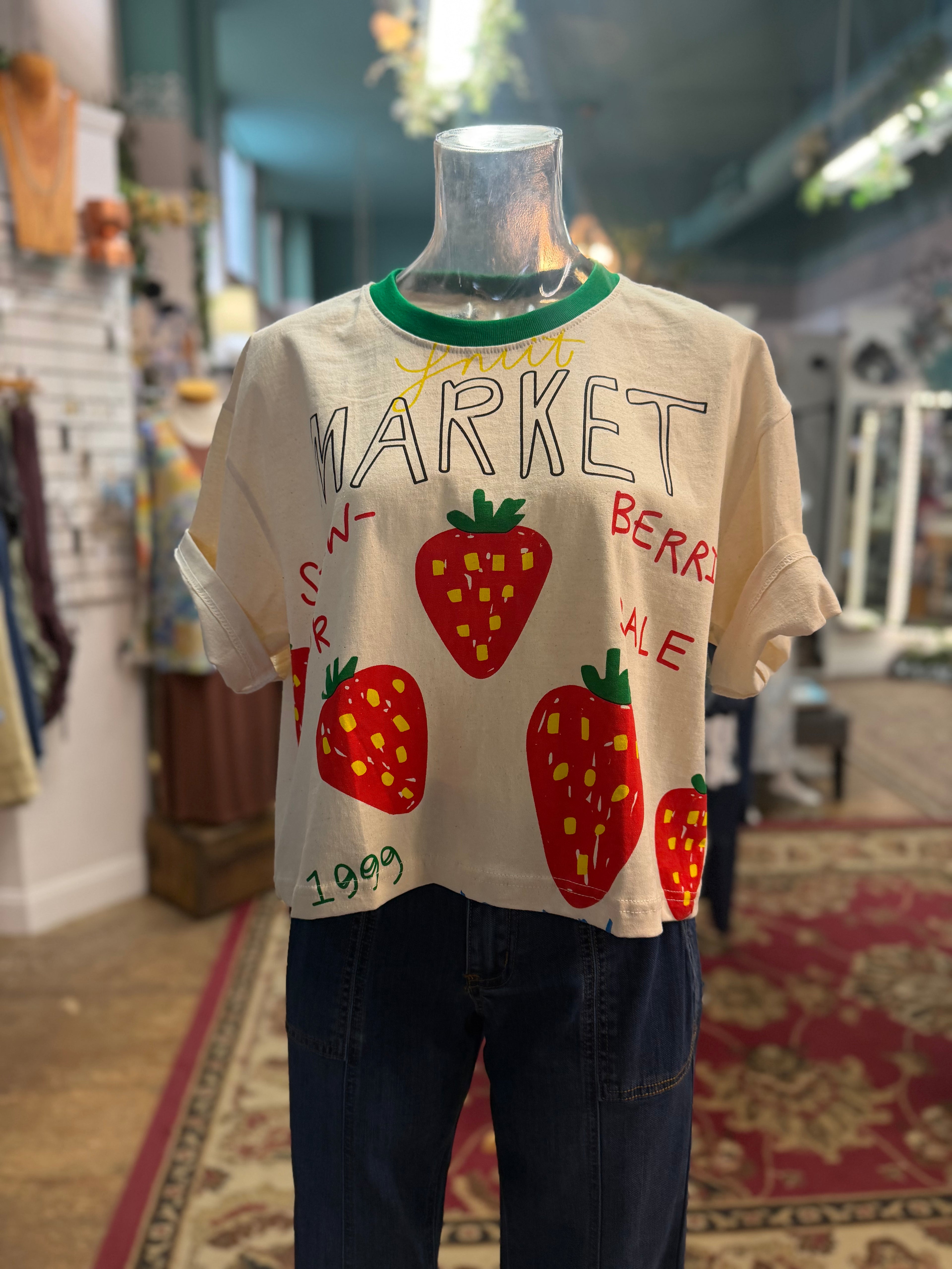 Strawberry graphic print t-shirt