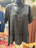One size 100% viscose detailed v-neck short sleeve blouse