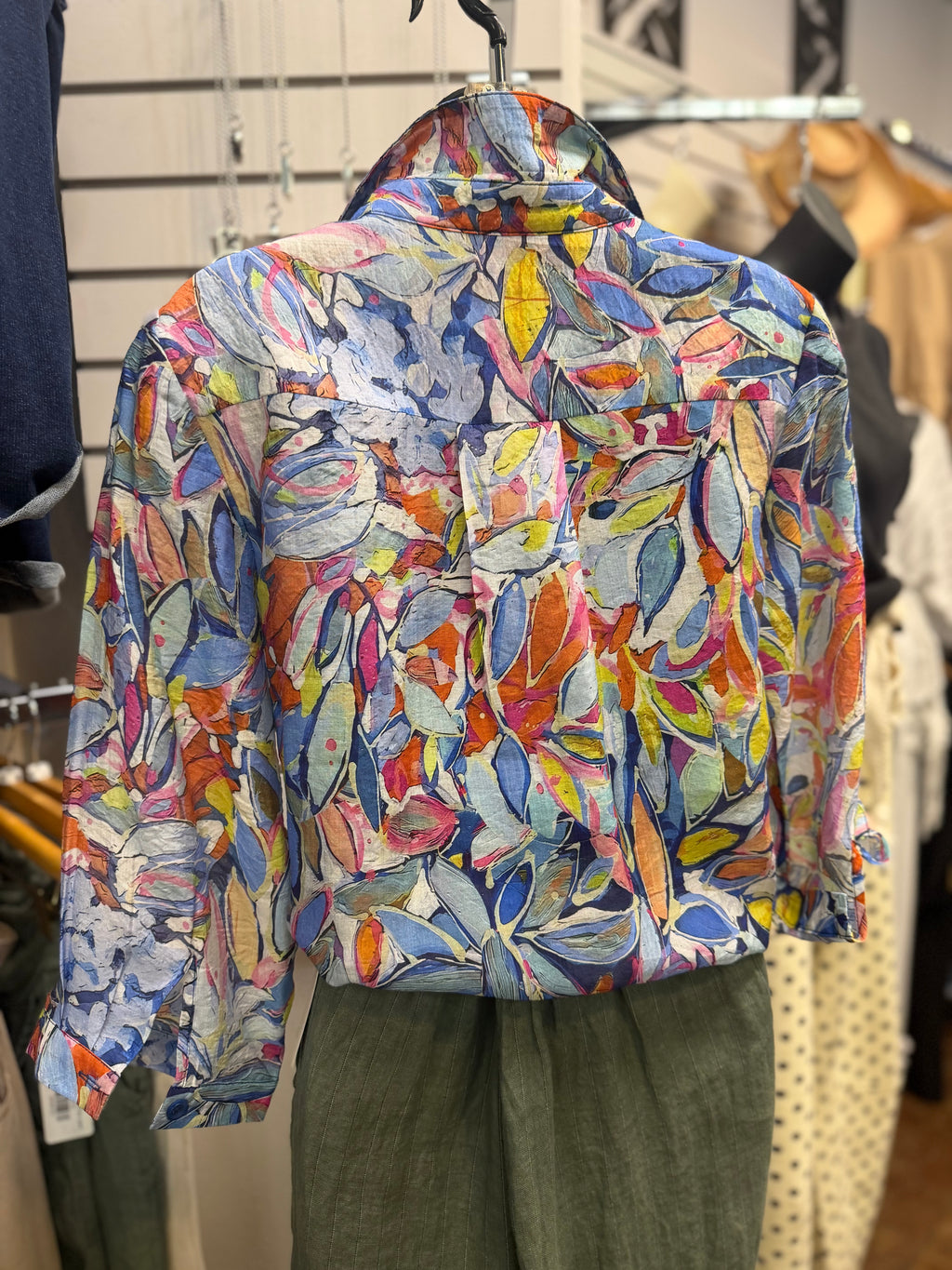 Tie front lightweight new leaf print