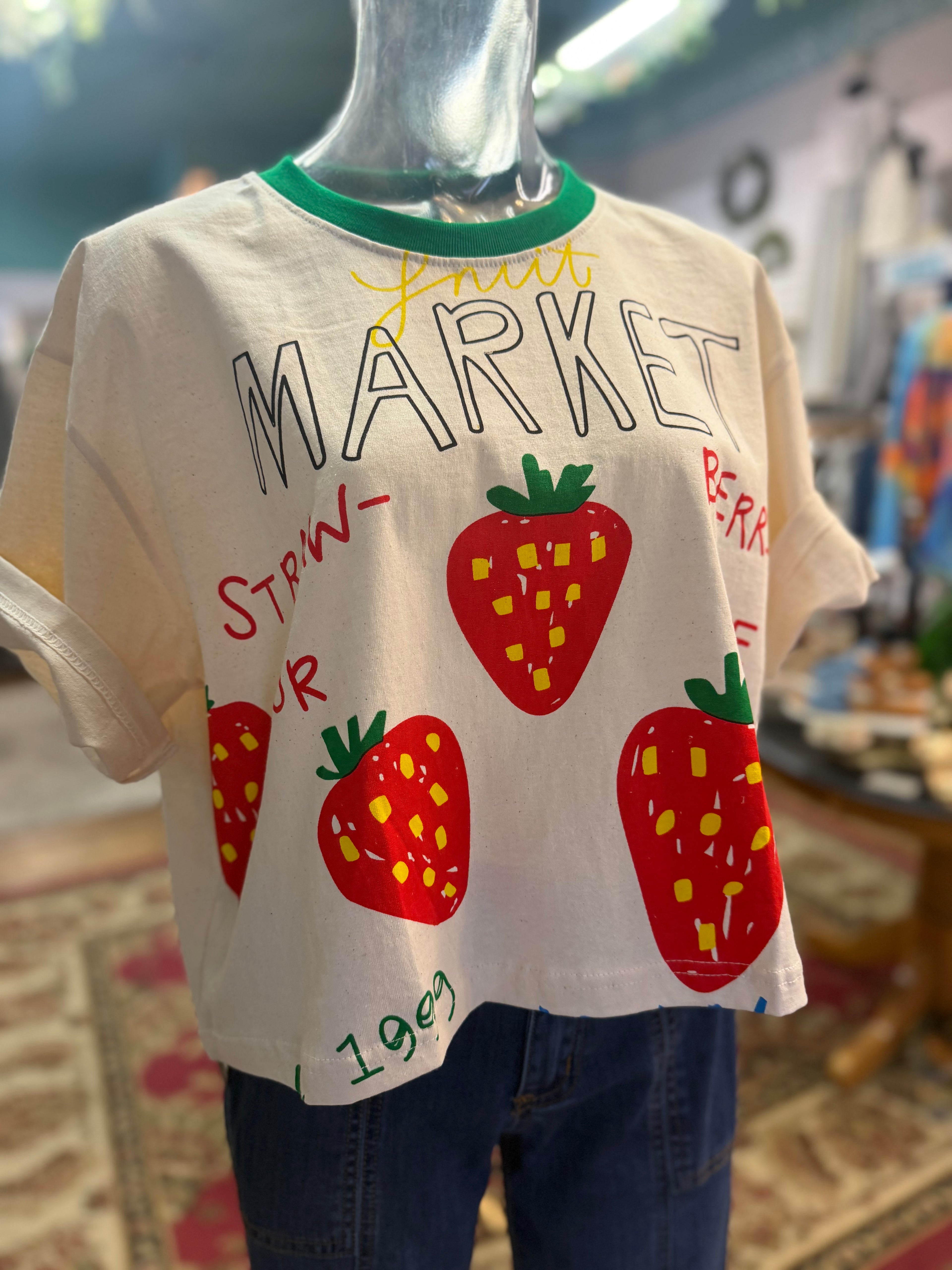 Strawberry graphic print t-shirt