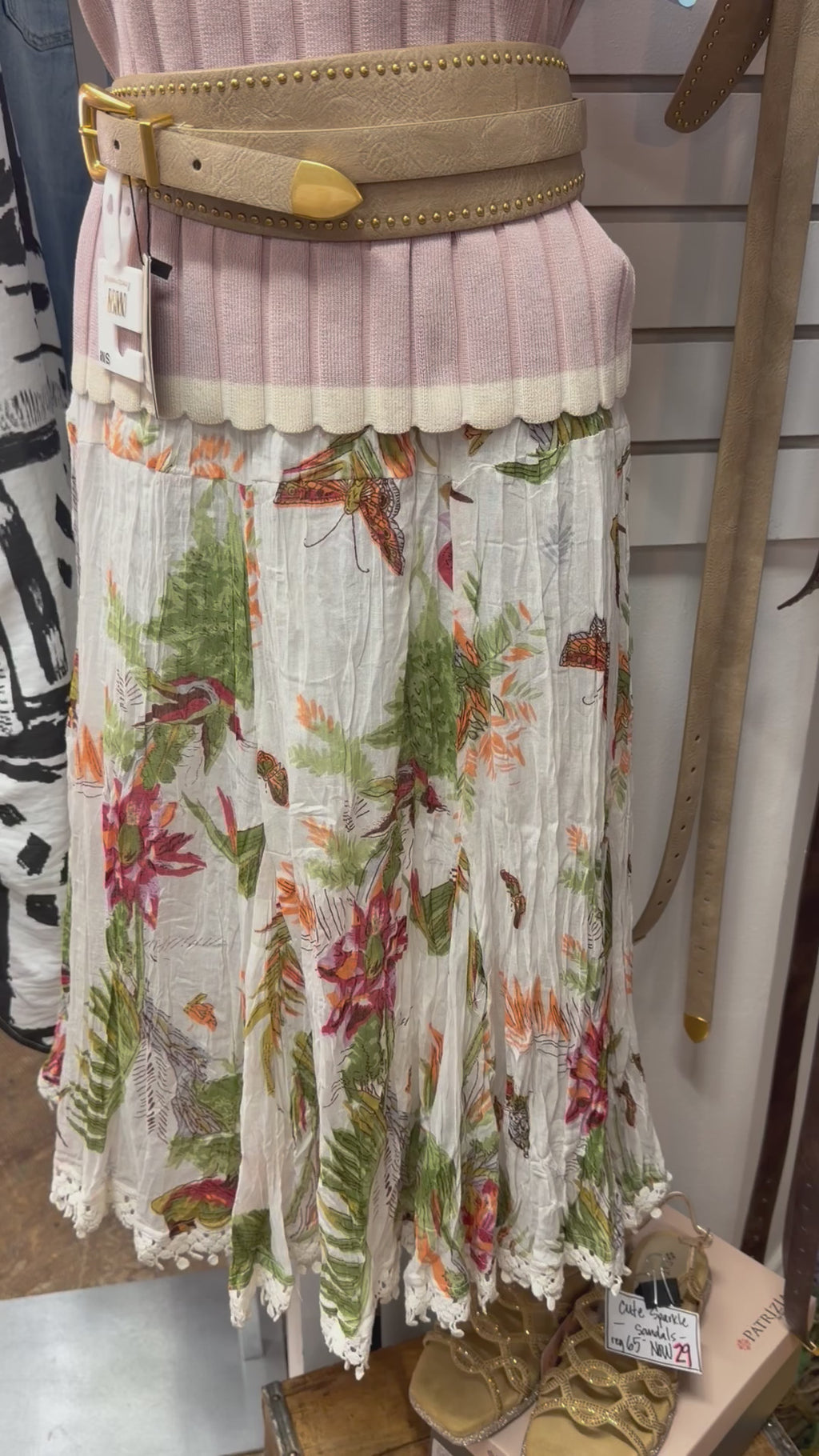 Natural Fashions lace detail skirt